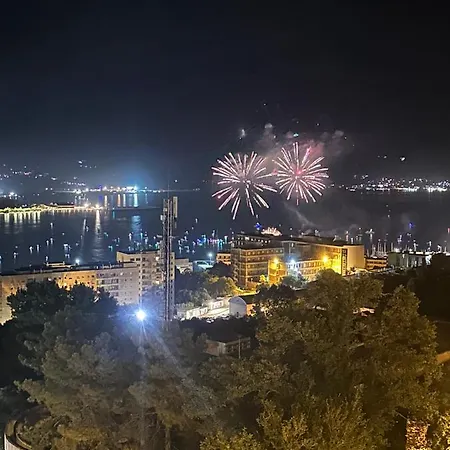 Magnifique T2 - Vue - Ajaccio - Tres Bon Emplacement * Ajaccio (Corsica)